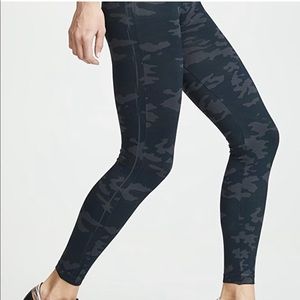 Black Camo Spanx Seamless Leggings